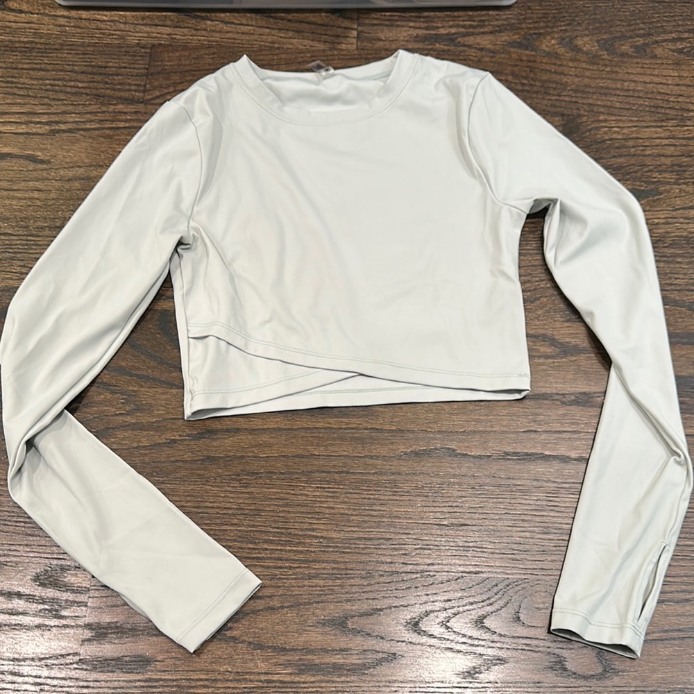Devon Windsor Cross Long Sleeve Workout Top